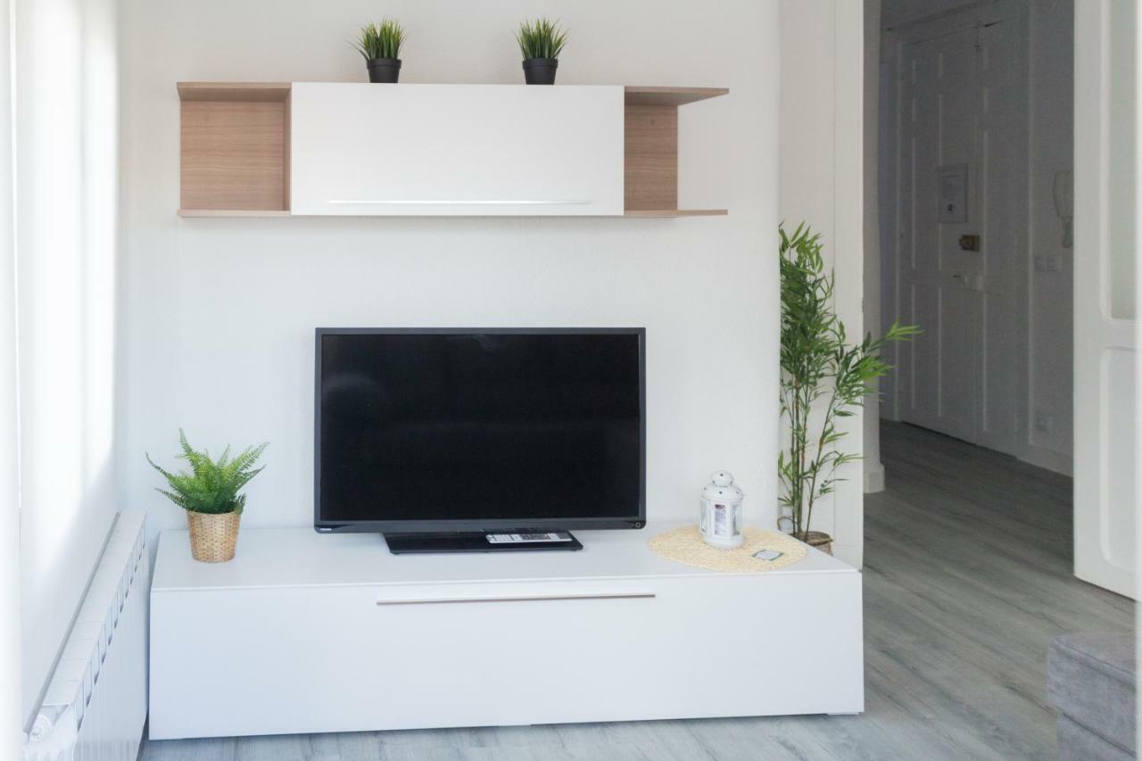 Apartamento Del Sueno Con Aire Acondicionado Logroño Exterior foto