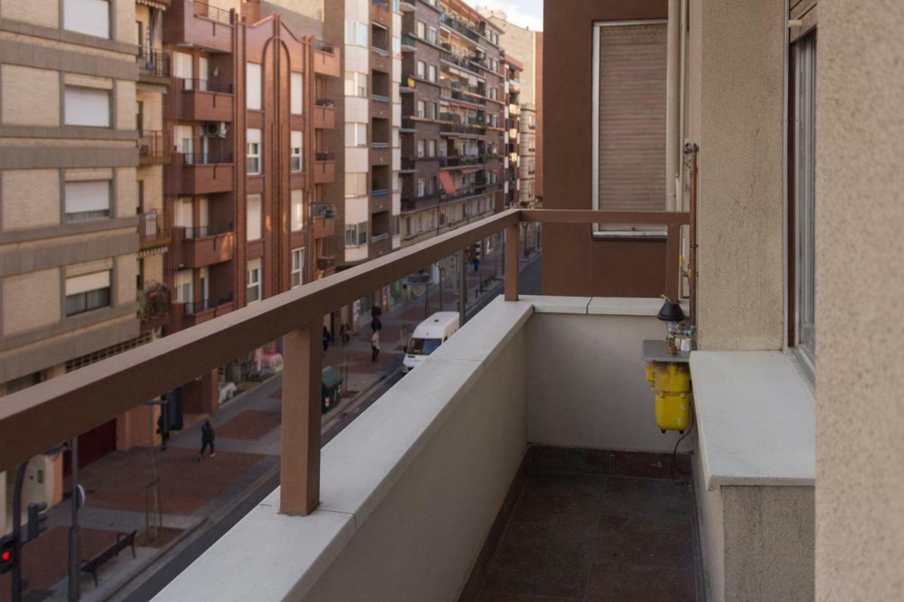 Apartamento Del Sueno Con Aire Acondicionado Logroño Exterior foto